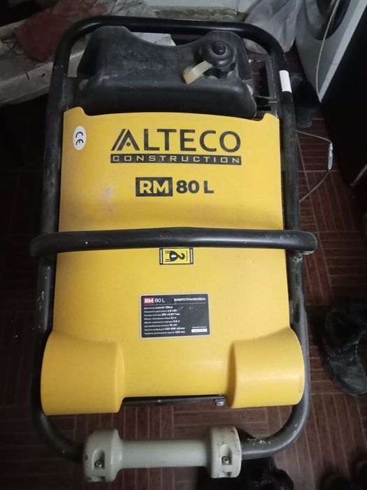 Продам трамбовку, почти новая.