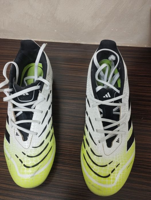 Бутонки , Адидас Adidas