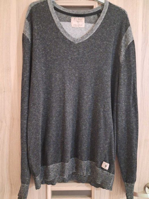 Pulovere barbati Guess,marimea L