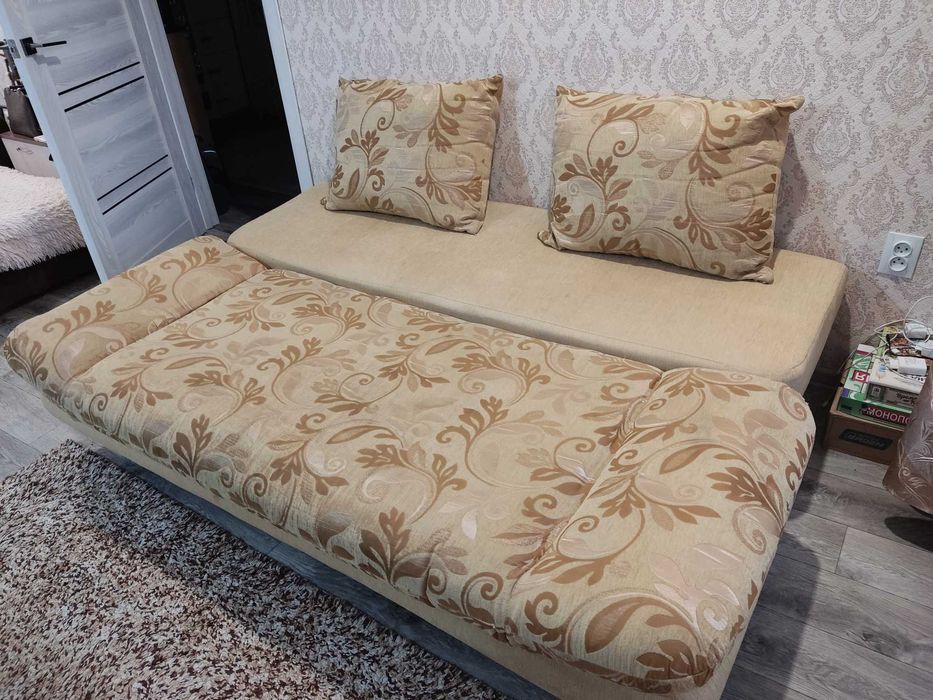 Диван раскладной, б/у