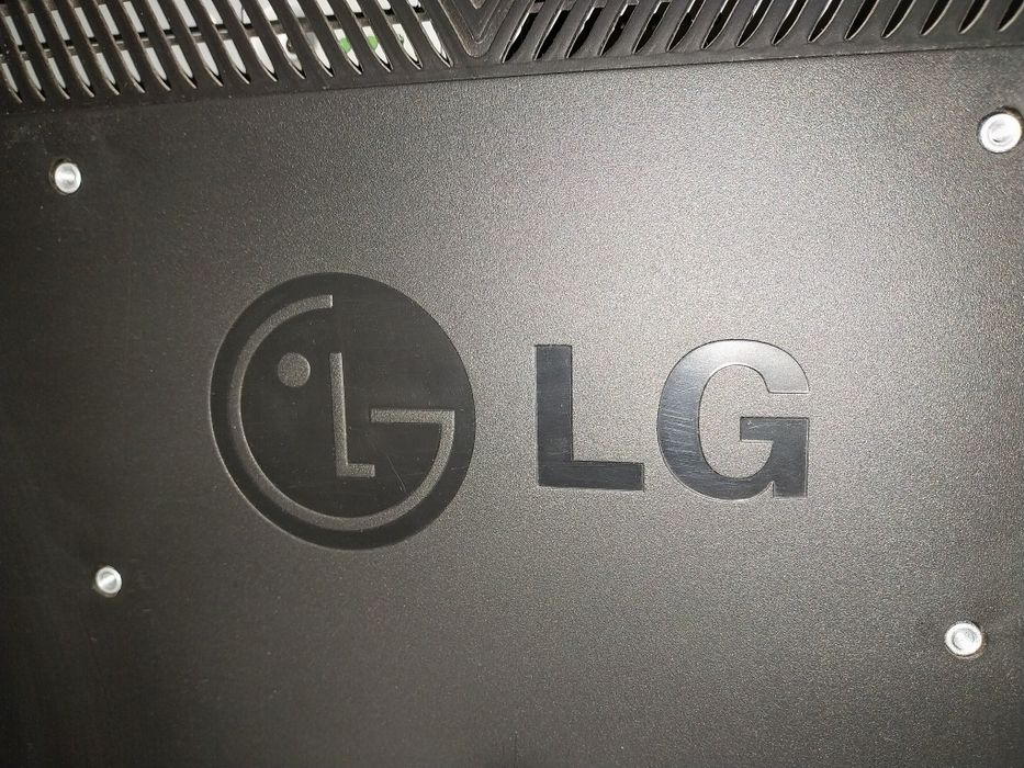 Продам,Телевизор LG