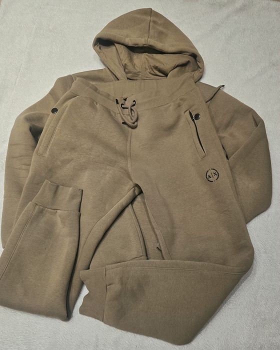 Armani Exchange M