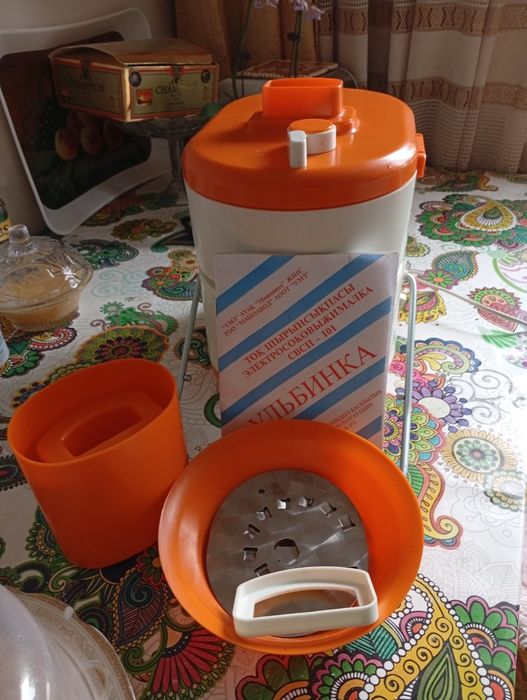 Соковыжималка Ульбинка