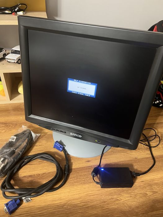 Продам монитор 20 Barco