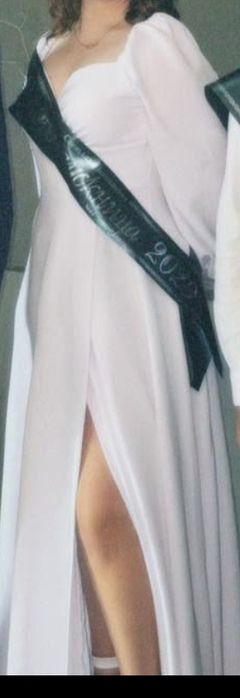 Платье белое в пол с разрезом