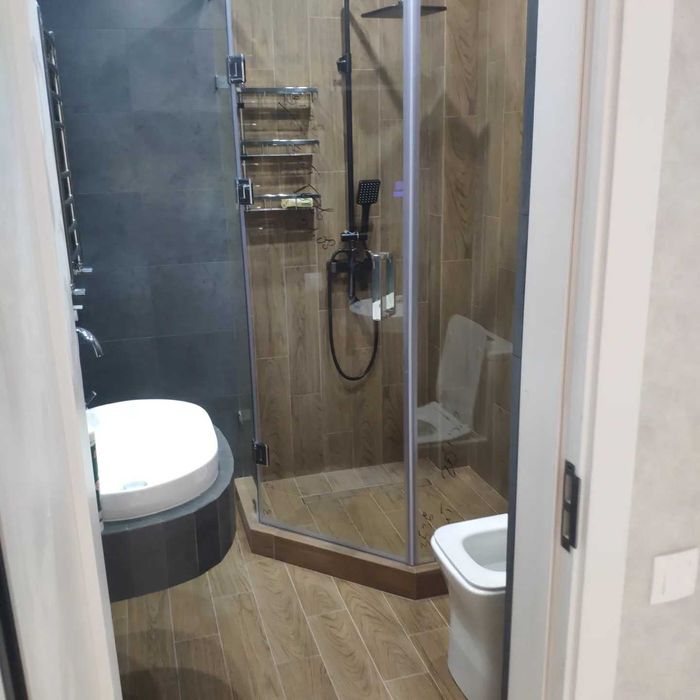 Кафельщик ( ПЛИТОЧНИК )