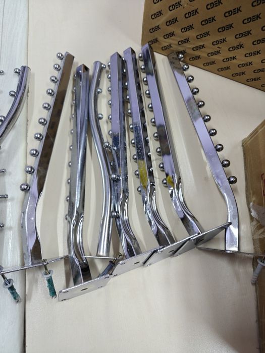 Кронштейн для одежды