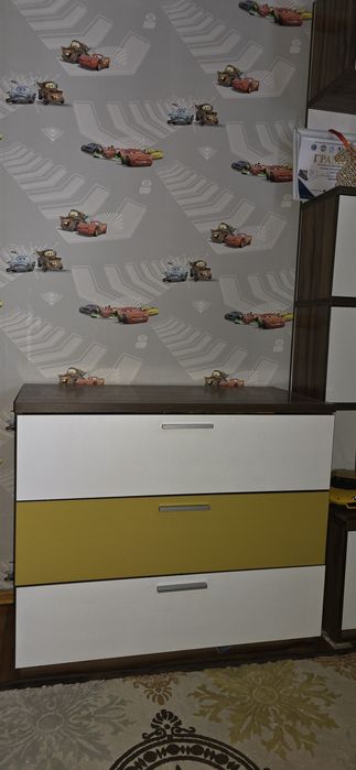 Спальный гарнитур, 4 предмета