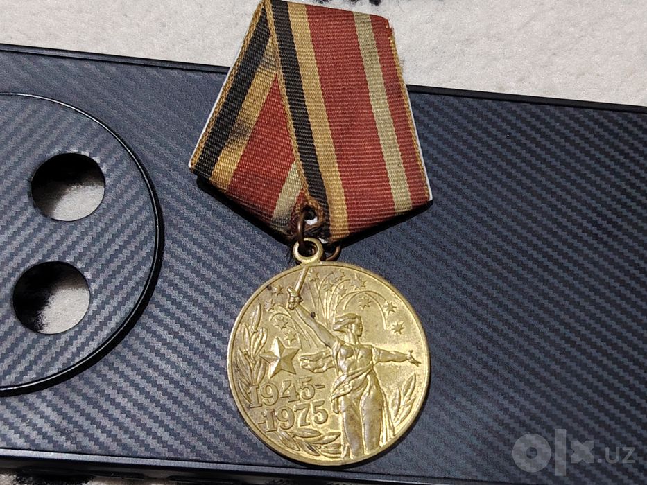 Eski SSSR davriga oid medal sotiladi. Kolleksionerlar uchun qiziqarli