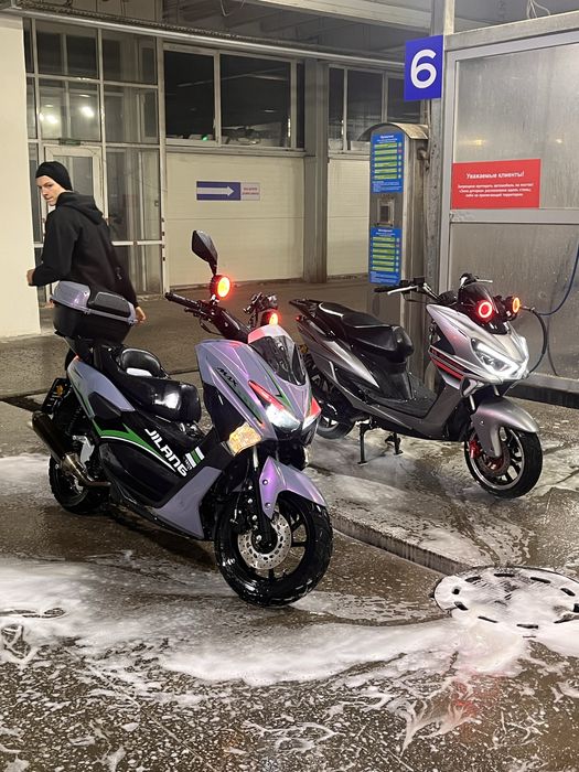 Скутер н макс на учете