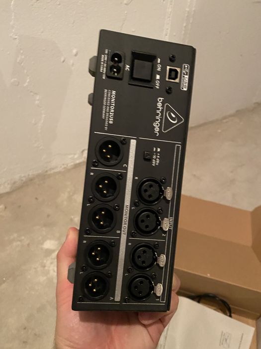 Behringer monitor 2 usb controller boxe ai casti