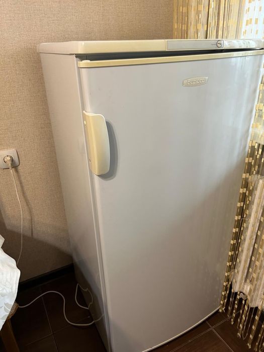 Холодильник Бирюса
