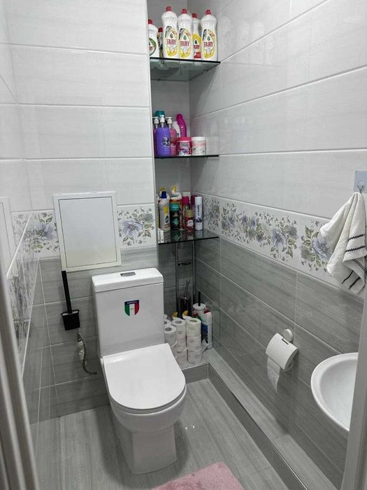 V3373 ПРОДАЕТСЯ 4/1/5 на: Себзаре Ор.р:Динама магазин 120м2