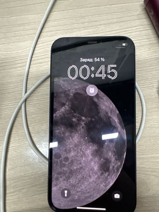 IPhone 12 продам