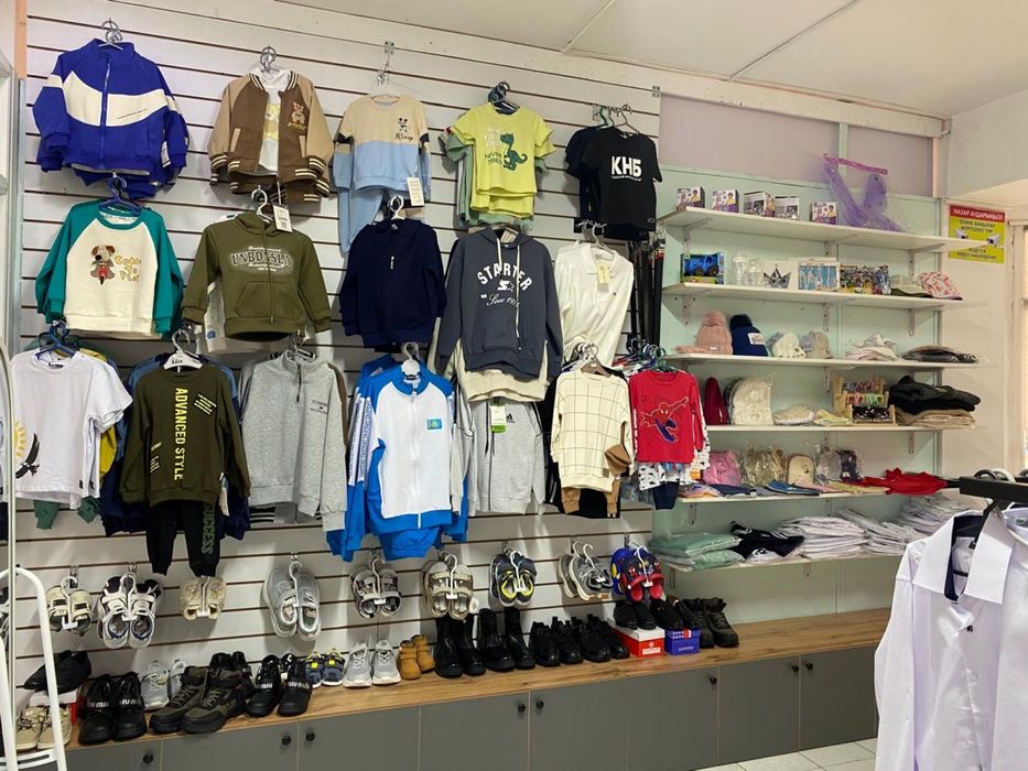 Продам действующий магазин детской одежды