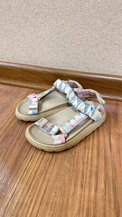 Сандалии Zara 29 размер