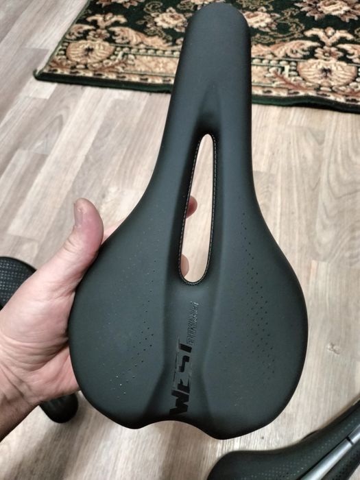 Сидушки новые мягкие