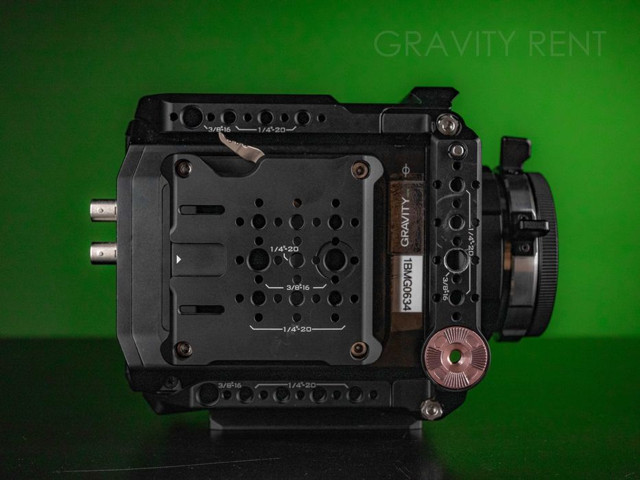 Blackmagic PYXIS 6K (PL mount) + Tilta cage