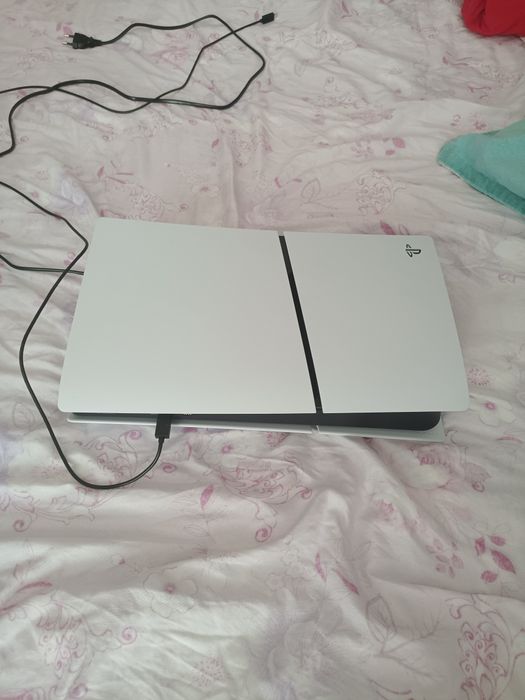 Продам sony playstation 5
