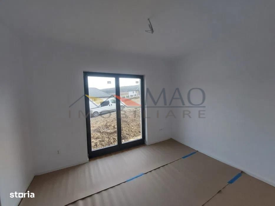 Spre vanzare, casa nou 4 camere