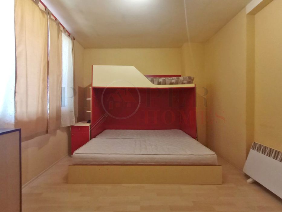 Продава се Двустаен апартамент в Велико Търново, Колю Фичето - 50 кв.м за 1570 €/кв.м - Снимка #4