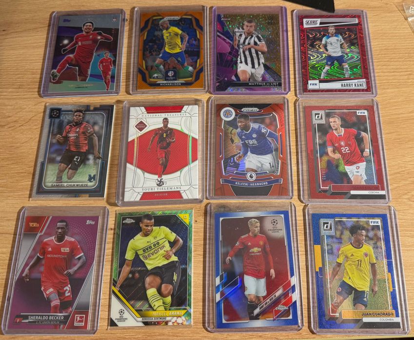 Lot cartonase fotbal Topps & Panini numerotate si gradate