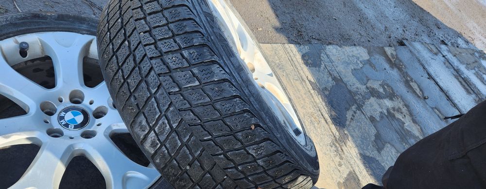 Продам диски 19 с резиной