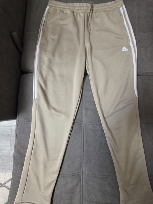 Pantalon adidas essentials bej crem măsură  L