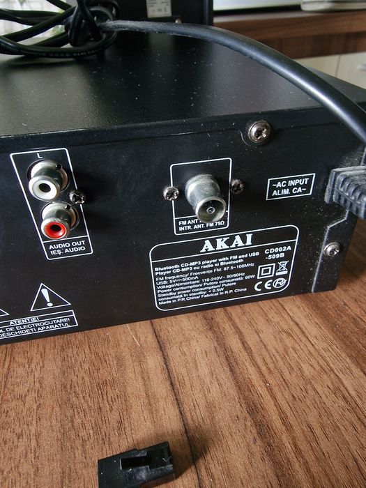 Sistem audio AKAI,bluethoot,usb,cd,radio,perfect functional