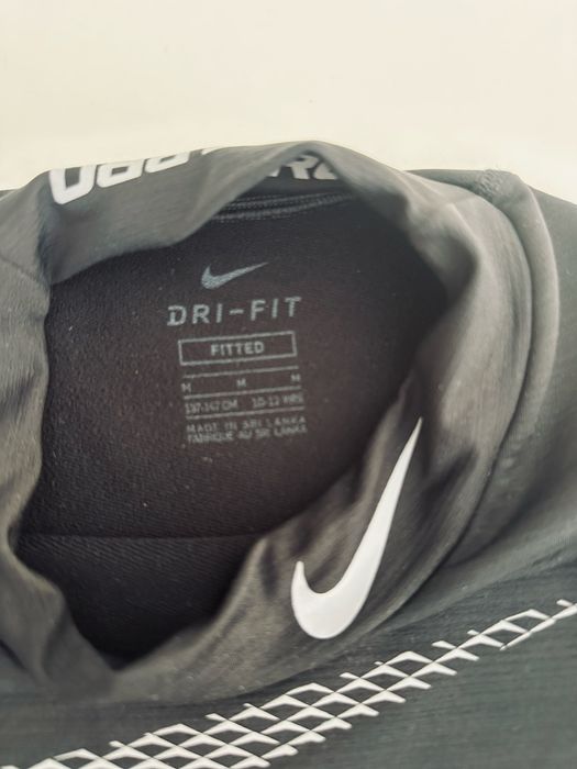Оригинална детска блуза Nike