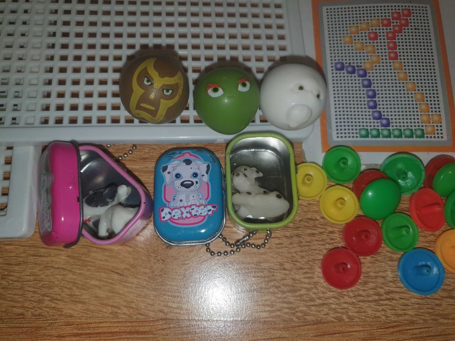 Магнитна дъска Моята азбука ,Play-doh,пъзели и подаръци