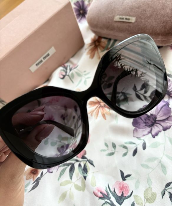 Дамски слънчеви очила miu miu нови