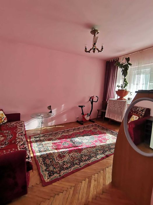 Vand garsoniera zona centrala 28000 EUR