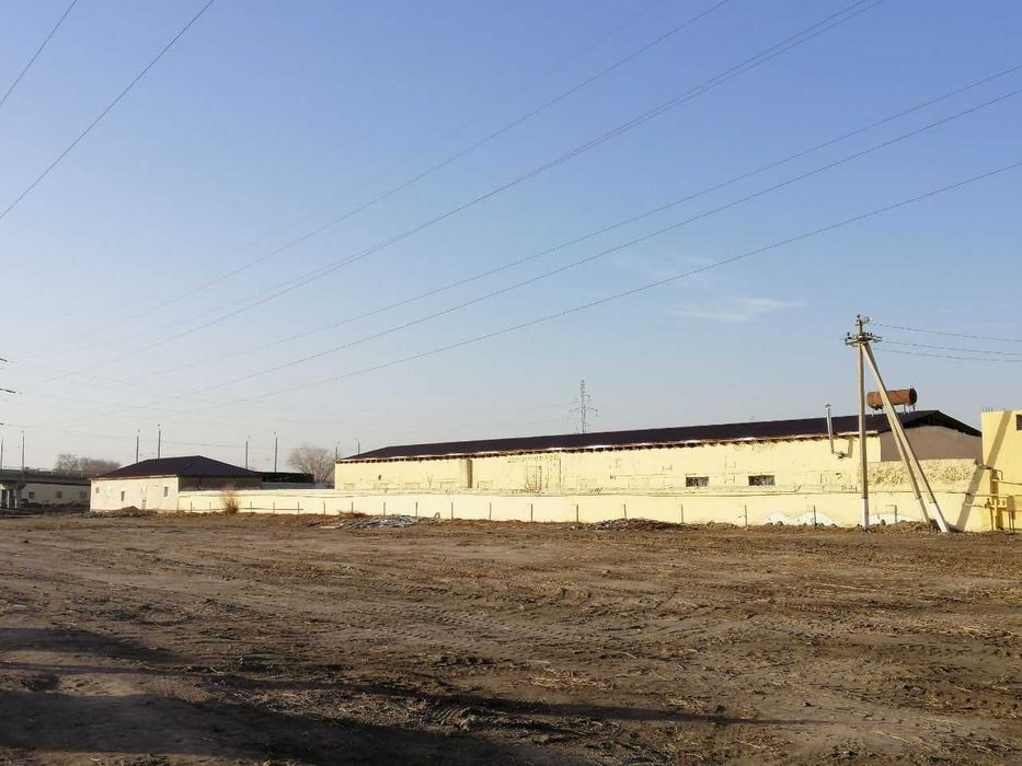 Территория 5600 квадратов под склад - производство в Ургенче
