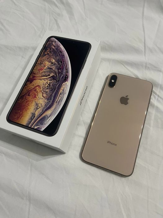 IPhone XS Max на 64гб