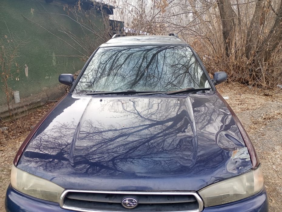 Продам капот Субару
