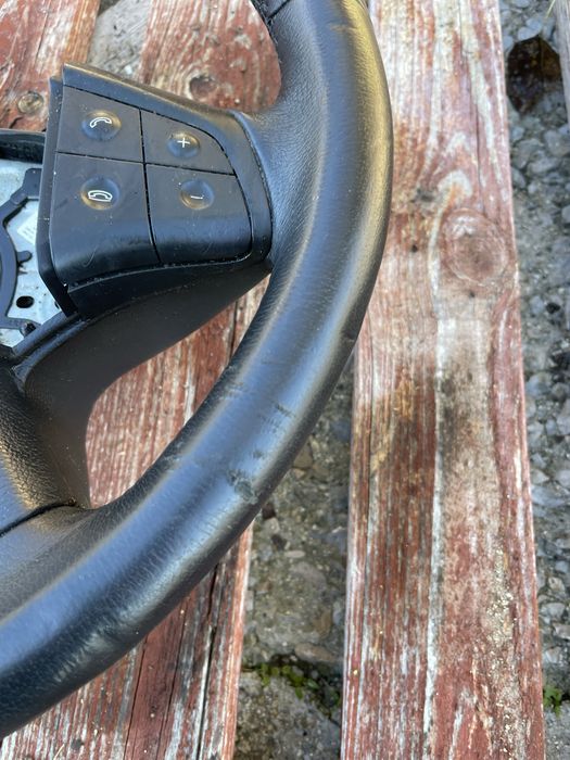 Мултиволан за Мерцедес Б-класа W245