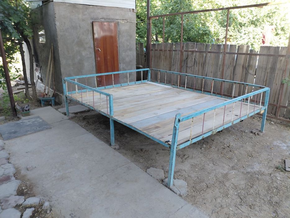Продам топчан / сәкі /