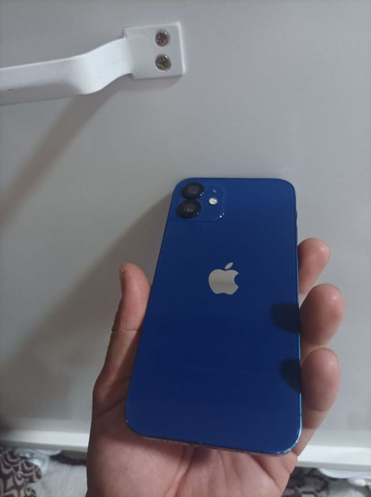 Iphone 12 ideal holatda