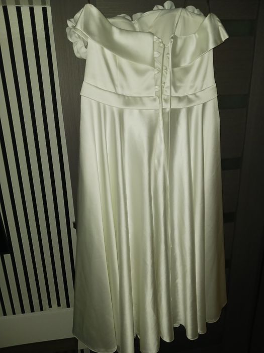 Rochie alb-ivory