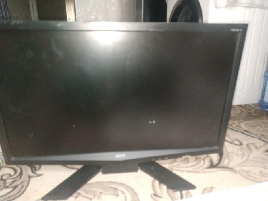 Monitor Acer madeli