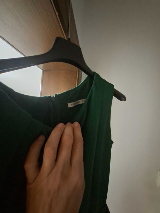 Rochie superba verde smarald