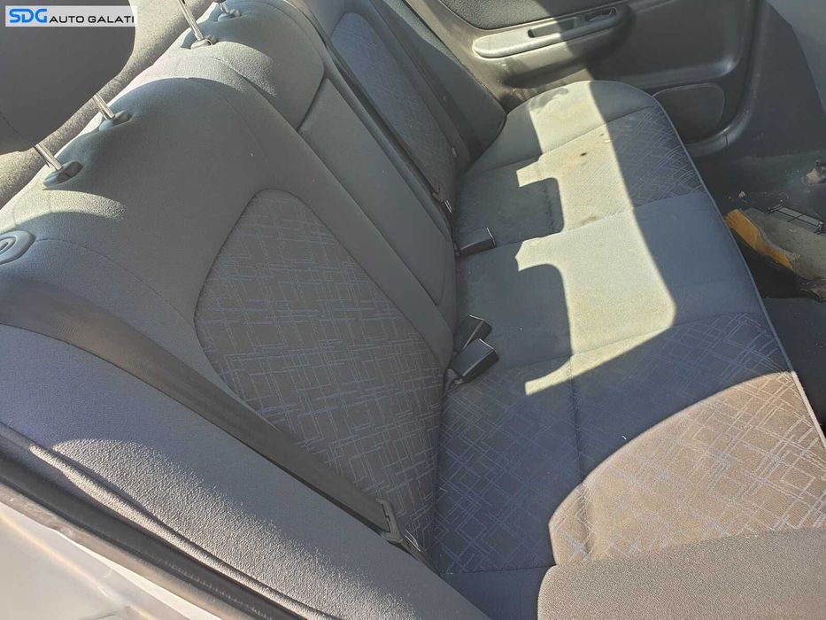 Bancheta Spate Sezut cu Spatar Textil Fara Incalzire Toyota Avensis T22 1997 - 2003 [C0849]