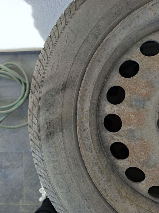 Set 4jante+ cauciucuri Pirelli 185/65/15
