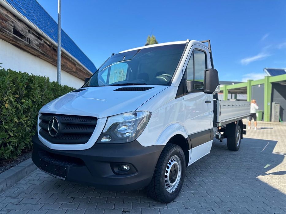 Vand mercedes sprinter cu bena
