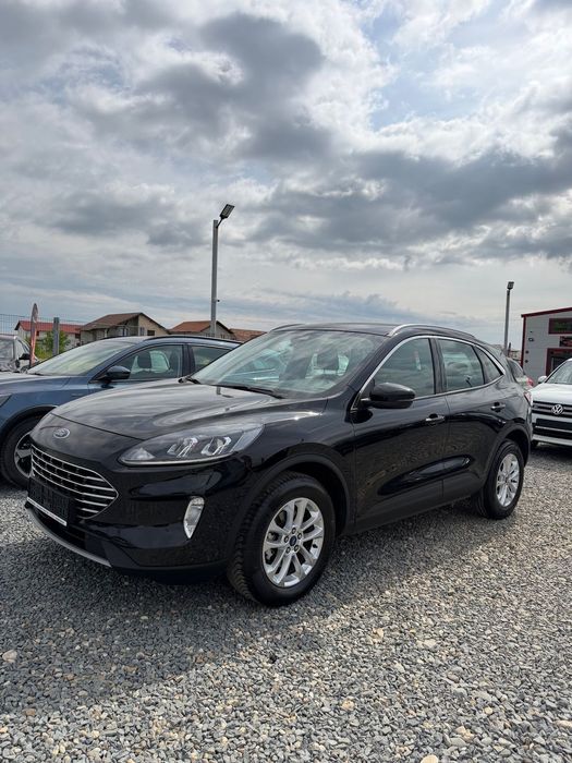 Ford Kuga Ford Kuga Hybrid Titanium 190 CP | 2022 | TVA Deductibil | Automată |