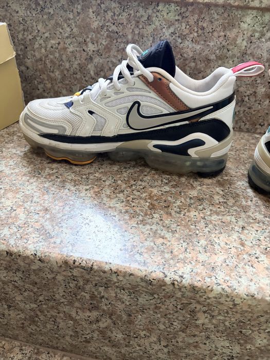Дамски маратонки Nike