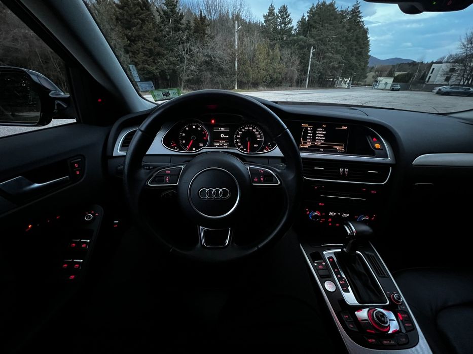 AUDI A4 2.0 TFSI 8ZF Quattro