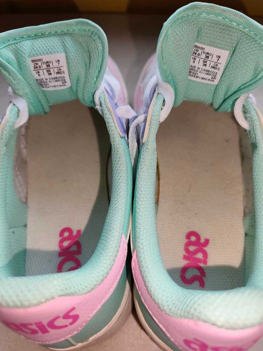 Дамски спортни обувки ASICS JAPAN S PF