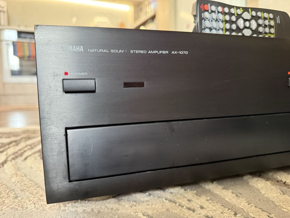 Yamaha AX-1070 ТОП Стерео усилвател